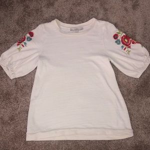 🪴 Loft XXSP 🌿 white blouse with floral accents